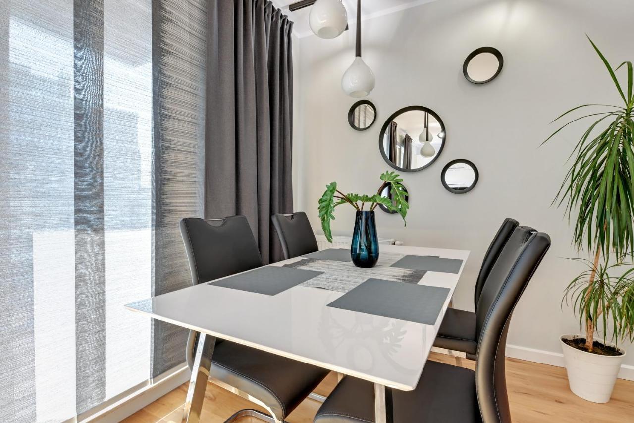 Chmielna Park - City Center & Parking By Downtown Apartments Γκντανσκ Εξωτερικό φωτογραφία